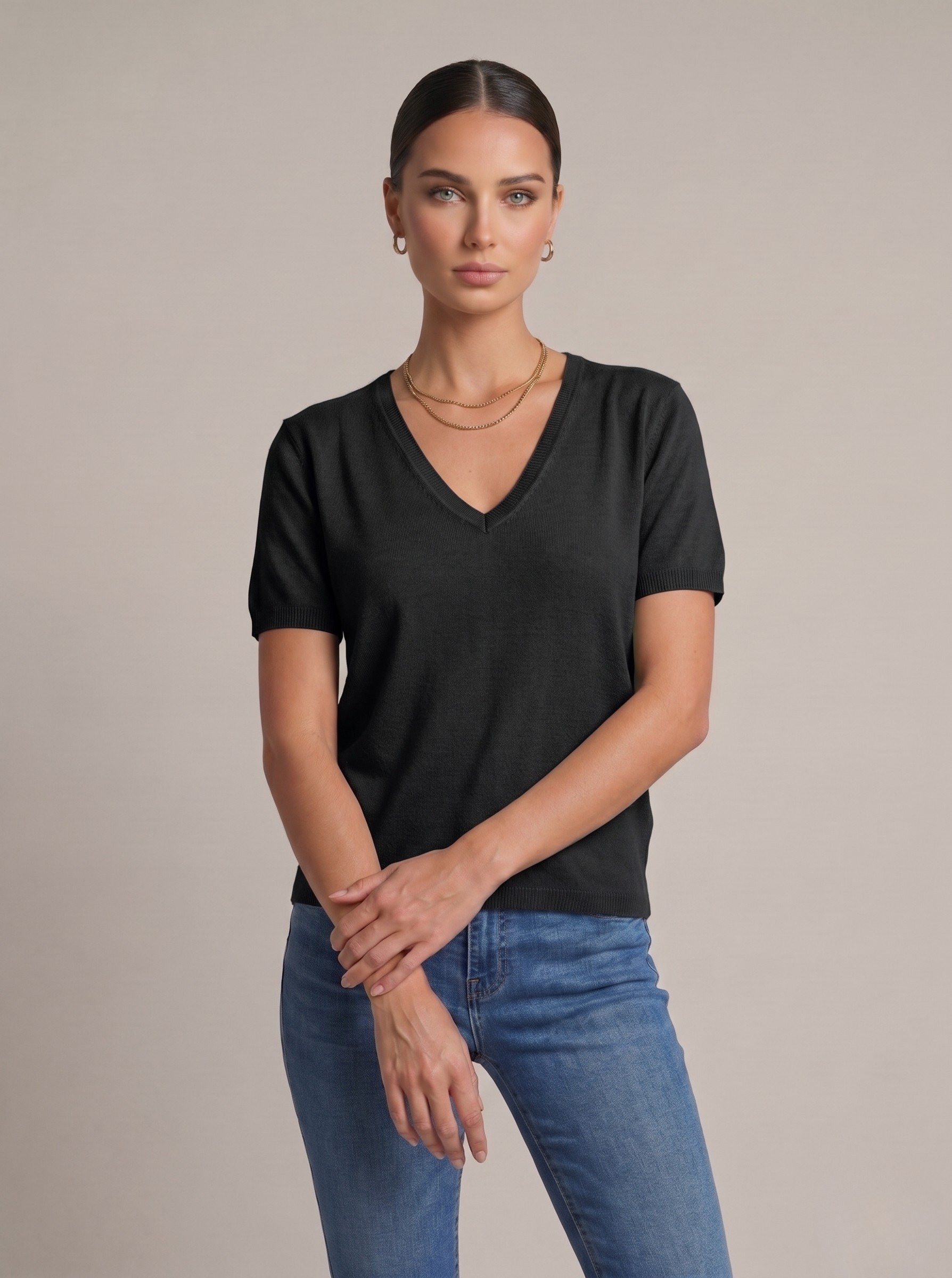  Top donna in lino cotone con scollo a V nero